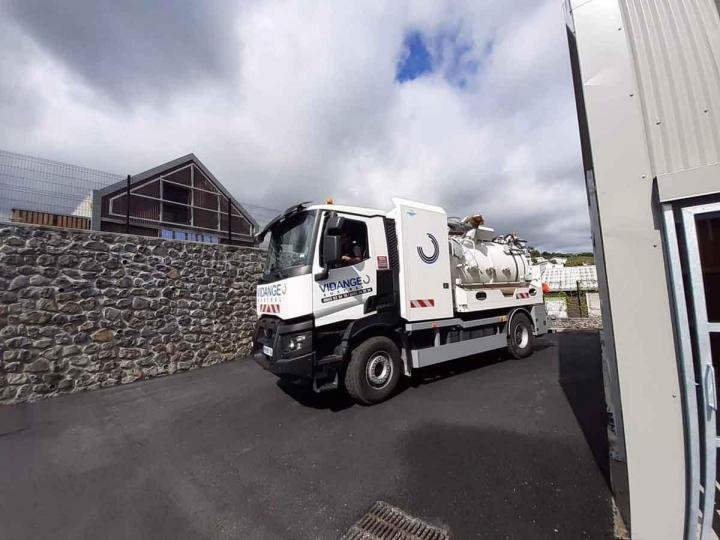 Vidange de fosse septique La Réunion